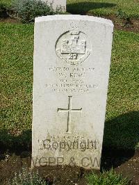 Naples War Cemetery - King, Walter